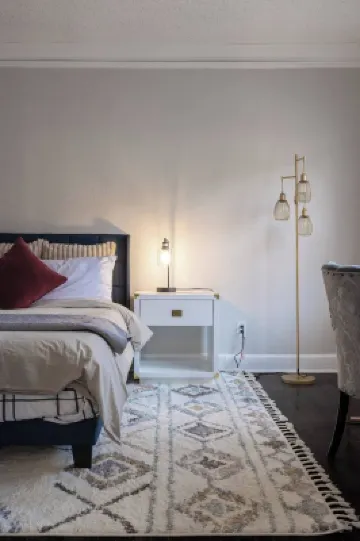 Sunny/Quiet/1 Bedroom/Entire Unit