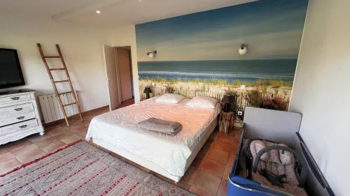 Maison Familiale de Vacances, Piscine, 20 Couchages, 7 Chambres, Parc+12 000 m2