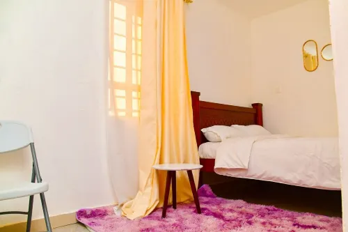 Highway views full furnished 1-bedroom apartments at OJ-Membley