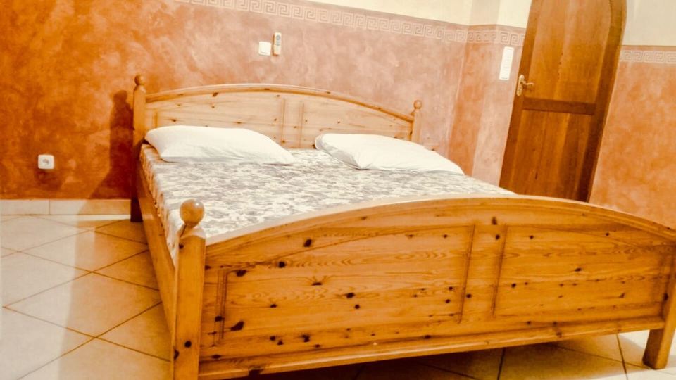 1 room, 1.5 pers. Srilanka, Ambiente classic single room, from 20 € + AC + Vantilador