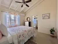 Coastal cay Hotels in 