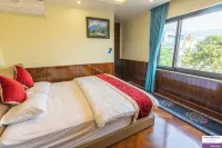 Gentle Heart Inn - A Heart for the People 2