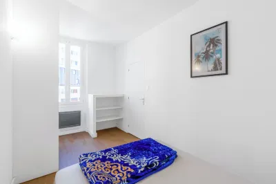 Attractive 2-room apartment, renovated, near St Charles station Hotels in 3rd arrondissement of Marseille