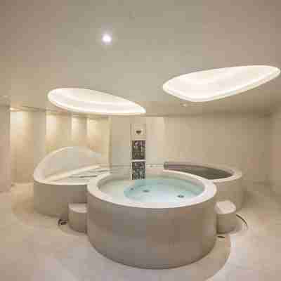 Sugoi Sauna & Stay Azabujuban Ekimae - Caters to Men Fitness & Recreational Facilities