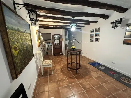 CASA RURAL LAS MARIPOSAS A HOUSE FULL OF HISTORY TO RELAX IN NAVARRE Отели в г. Рибера дель Альто Эбро