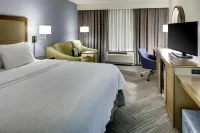 Hampton Inn & Suites Lake Mary at Colonial TownPark
