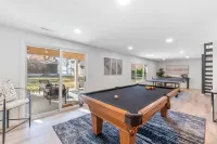 Clear Lake Escape - Lake Views, Pool Table, Ping Pong Table, Fire Pit