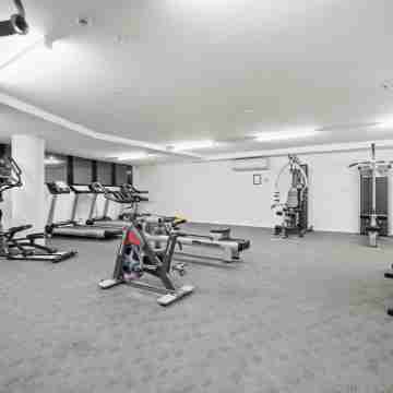 3 Bedroom Apartment 5 mins walking to Westfield Doncaster Fitness & Recreational Facilities