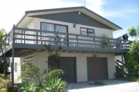 I love Whangamata Getaway Hotels in Whangamata