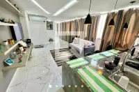 아콩셰고 데 루가르 - 에리&더글라스