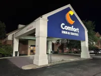 Comfort Inn & Suites Toledo North - Kæledyr tilladt