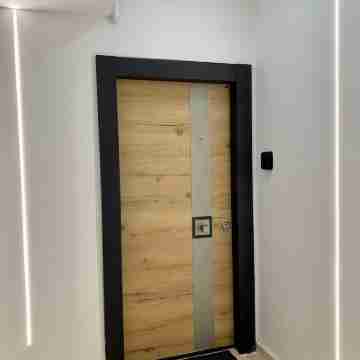 Luxury Apartment with Lakeside View In Mamaia-Nord Others