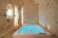 TRULOCO Nuzzi Luxury Domus