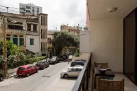 Cozy 1-bedroom apartment with AC and WiFi in terrific Bayrut