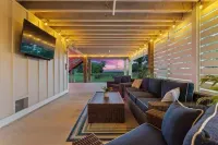 Long Beach Bungalow-3Br/2 bath