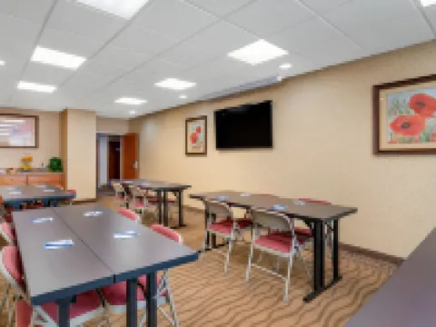 Comfort Suites Eugene Hotels in Eugene