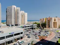 Beach vicinity, shopping G-level, parking. Near playground. Shabbat elevator Hotels in Ashkelon