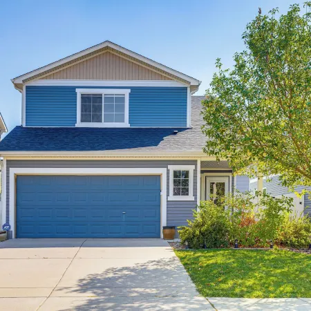 6 Mi to Dia: Denver Home w/ Fenced Yard & Fire Pit