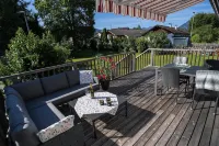 Cozy cottage with large garden, balcony, veranda