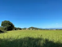 Charming house with swimming pool in the heart of a village 15 minutes from Girona.