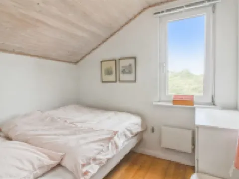 "Madsen" - 500m from the Sea