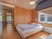 "Elenor" - 300m from the Sea - 4-Star