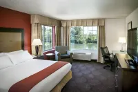 Holiday Inn Express Corvallis-on the River Hotels near Rose Garden