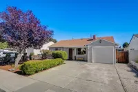 @ Marbella Lane - Stylish Cozy4br in Siliconvalley