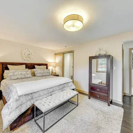 Walk to Powderhouse Polo Fields: Aiken Getaway
