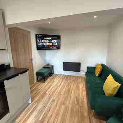 可容納6人/免費停車/老特拉福德/距離市中心20分鐘 Others