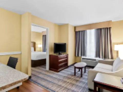 เมนสเตย์ สวีทส์ โรอาโนค แอร์พอร์ต โรงแรมในโรอาโนค