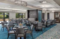 Resort Amenities, Dog Friendly, Keowee Lakefront, 5 Star Clean, Modern Vibe.