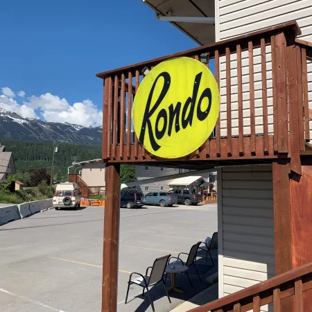 Rondo Motel