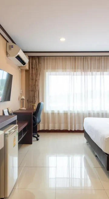 ห้องพรีเมียร์เตียงคิงไซส์ พร้อมอ่างอาบน้ำ