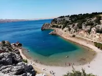 Apartment Villa Bijele Stijene - Two Bedroom Apartment with Terrace and Sea View Hotels in Karlobag