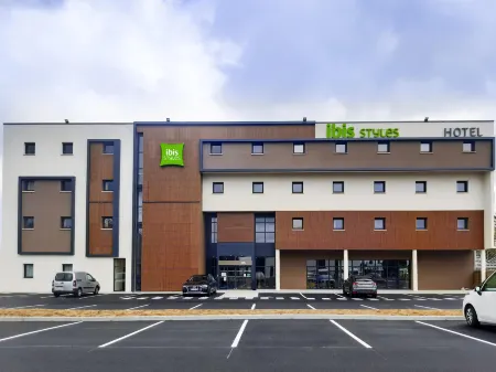 Ibis Styles Contres Cheverny