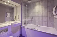 Premier Inn Warrington Central North
