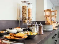 Hotel le Petit Perier Hotels in Laval