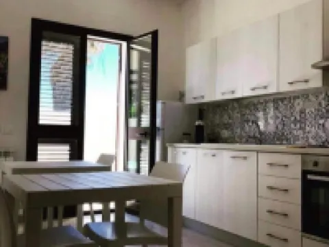 Loving Villa on the Mediterranean - Villa on the Sea