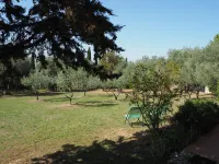 Cottage in Luberon near Apt Market