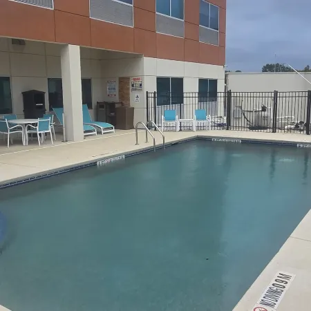 Holiday Inn Express & Suites VIDALIA by IHG