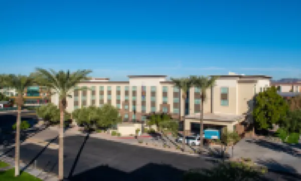 Hampton Inn Phoenix-Airport North