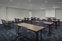 코트야드 펜사콜라 다운타운 - 주차장