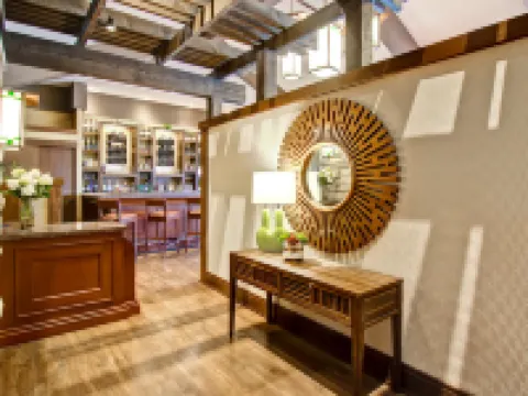 DoubleTree Fallsview Resort & Spa by Hilton - Niagara Falls Hotels in Niagara Falls