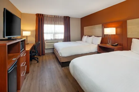 Canadas Best Value Inn Richmond Hill Отели рядом с достопримечательностью «Орора Коммьюнити Арборетум»