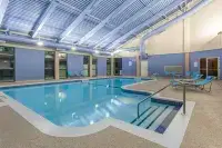 Holiday Inn Express & Suites MISSISSAUGA-TORONTO SOUTHWEST by IHG - Romantic