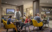 Maldron Hotel Newcastle - Breakfast