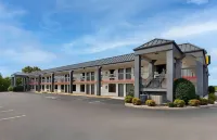 Super 8 by Wyndham Bulls Gap Greeneville Area