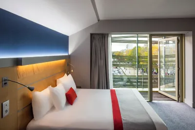 Holiday Inn Express PARIS - CANAL DE LA VILLETTE by IHG Hotels in La Villette