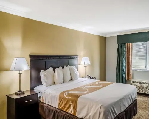 Quality Inn Gulf Shores Airport Hotels in Gulf Shores